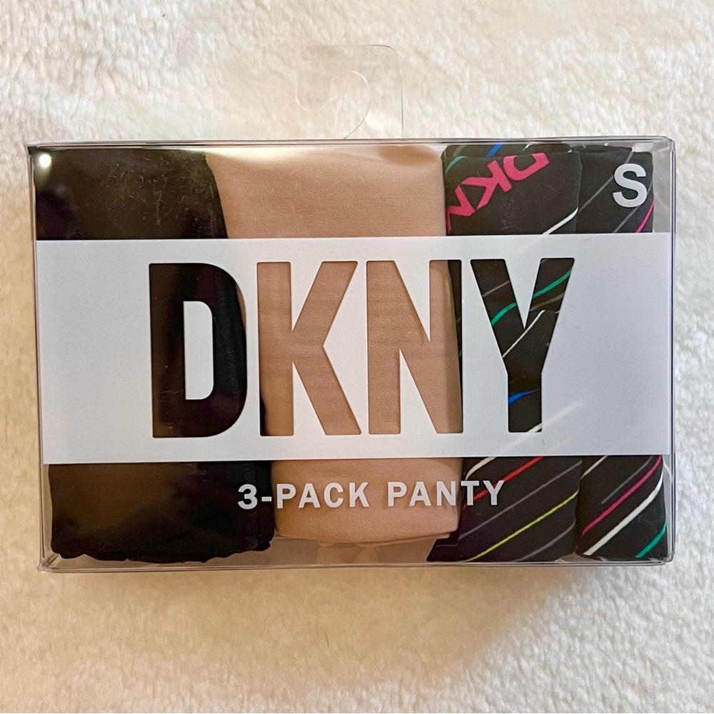 DKNY 3 pack panties set